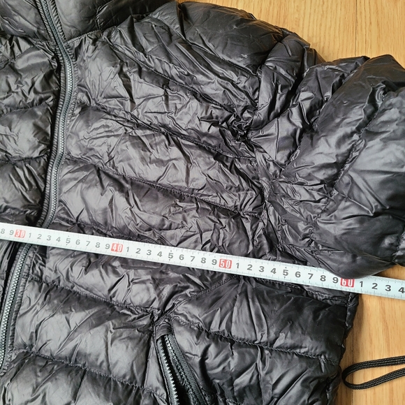 Lululemon jacket - Picture 3 of 5